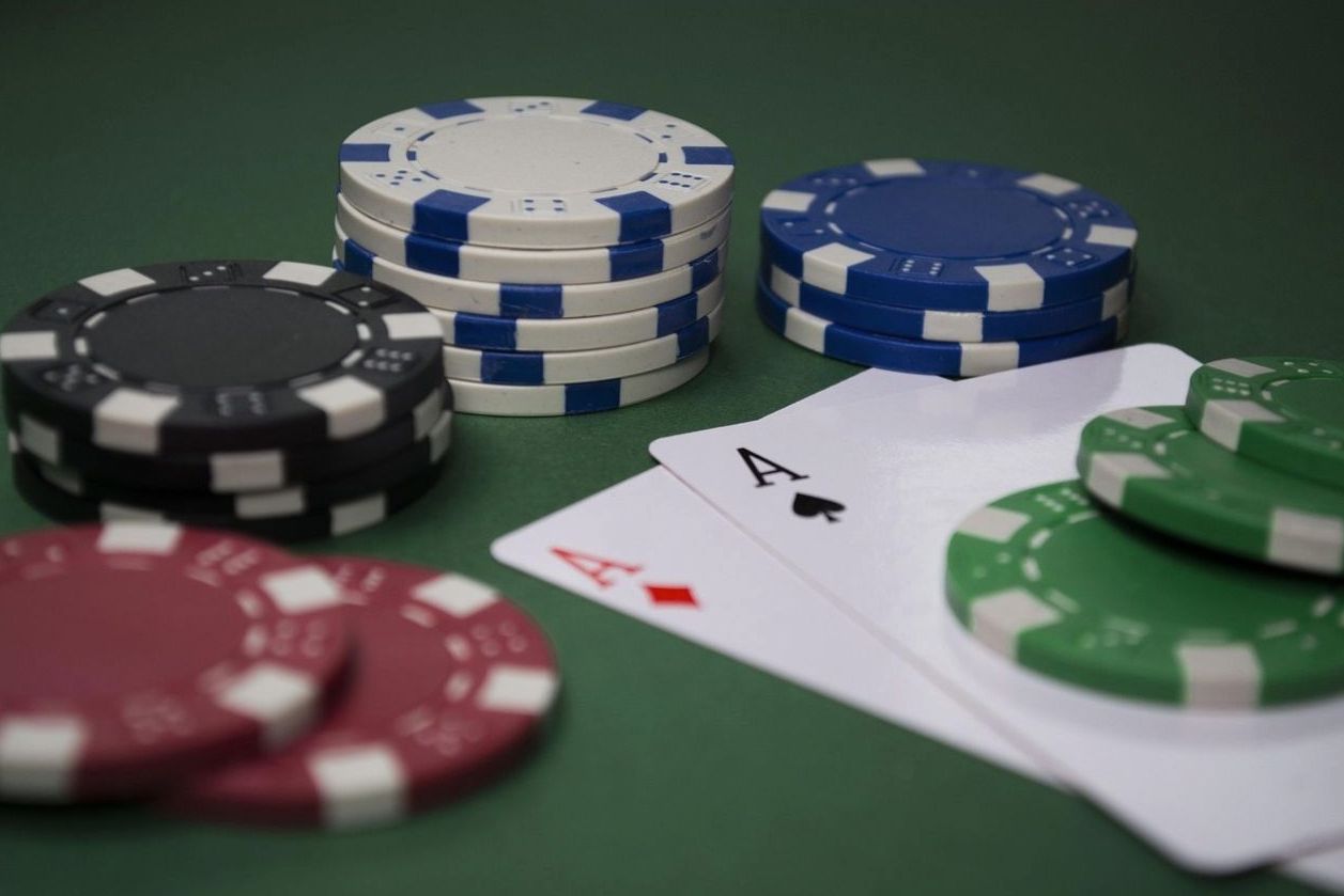 Croupier Cyber Vegas