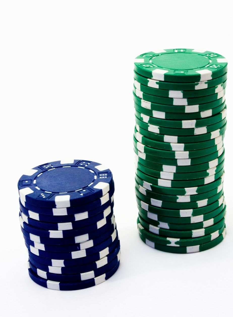 Tournoi de poker avec écran de blinds